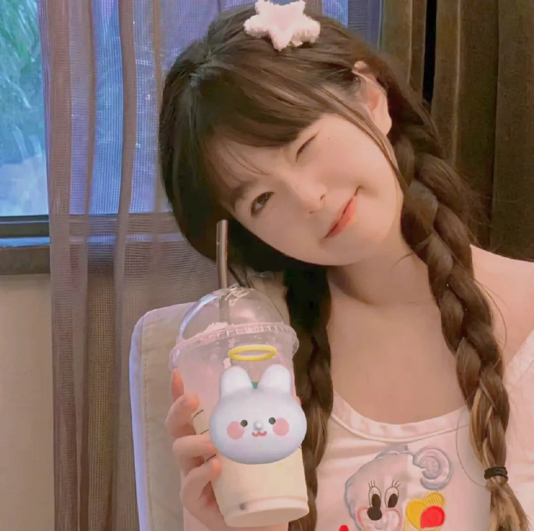 绑定弹幕我带儿女走向幸福人生